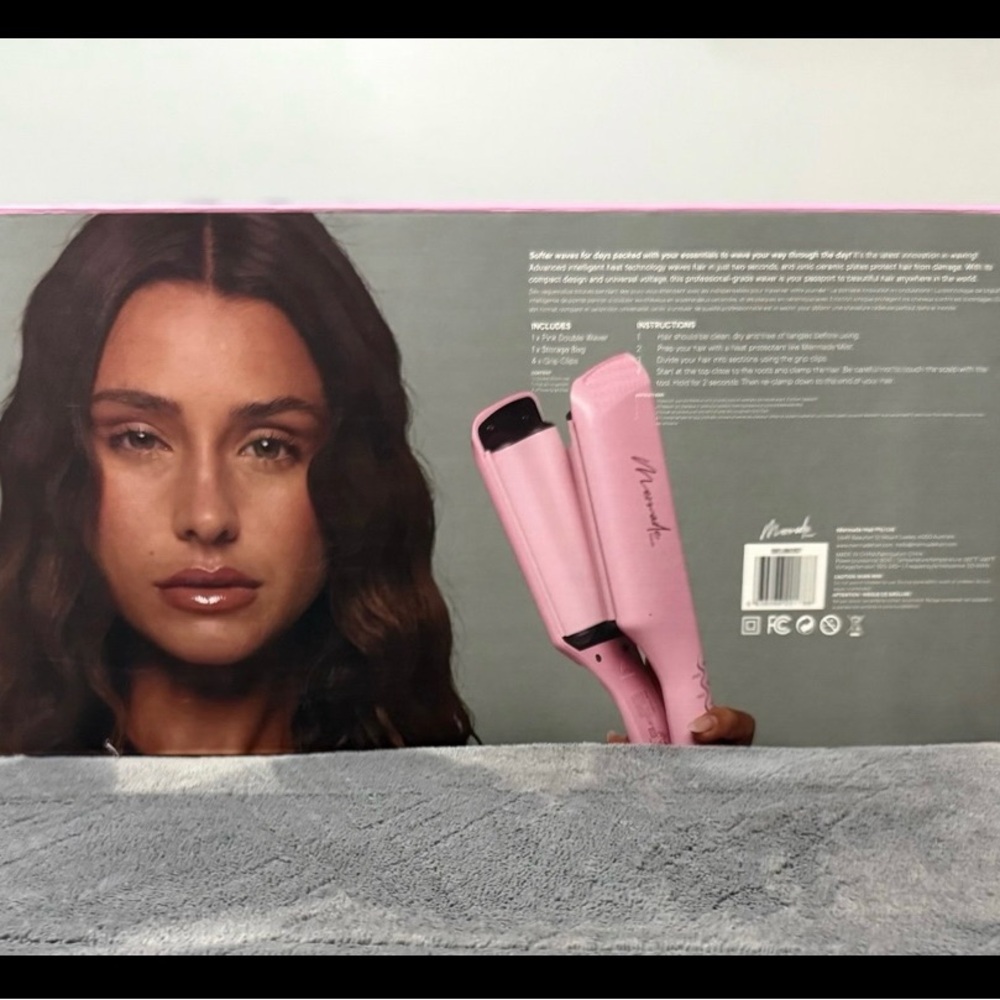 Mermade Hair Double Waver - Used Once - Picture 2 of 11